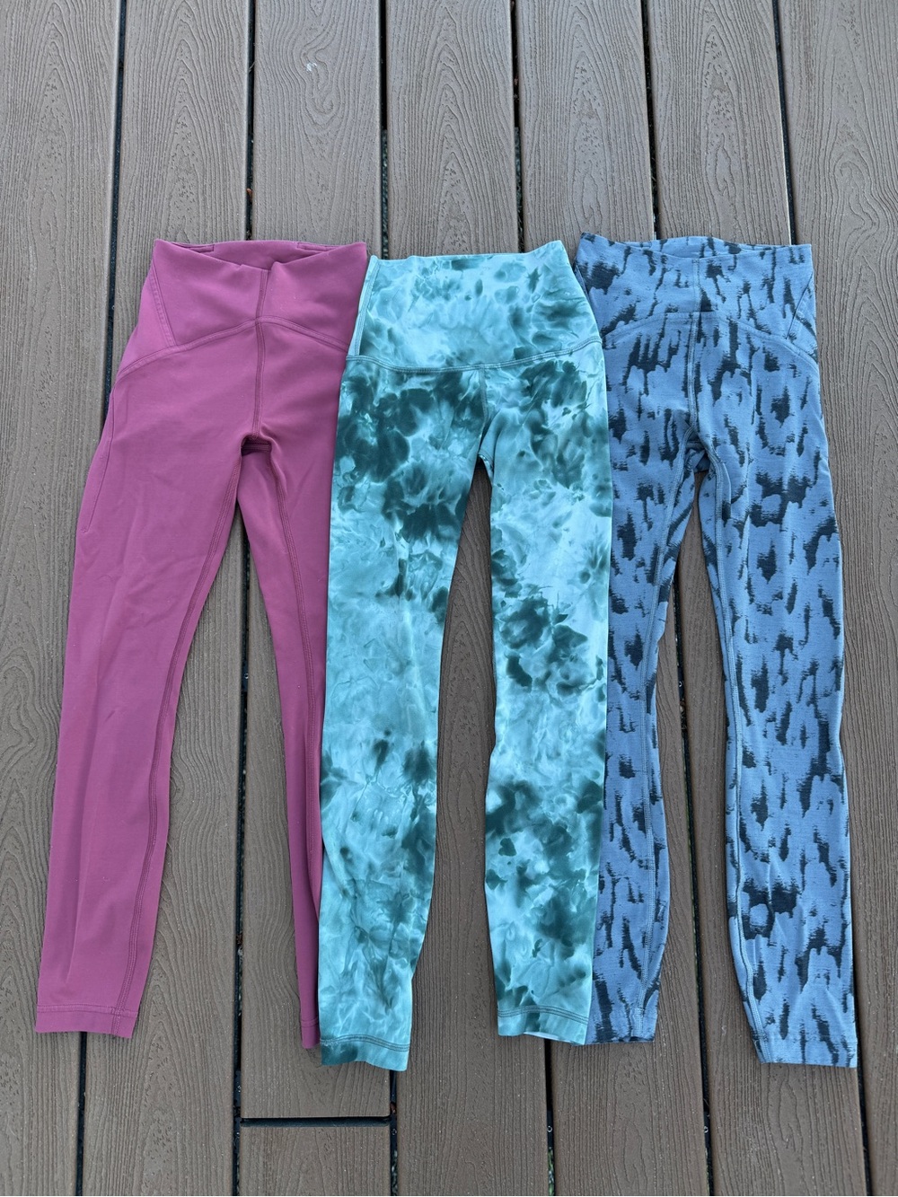 Women’s lululemon leggings 3 pair lot size 0